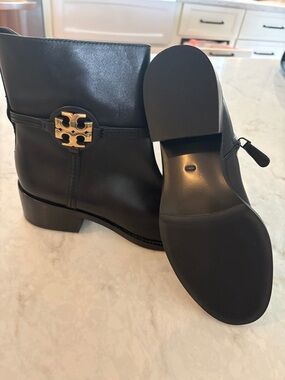 Tory Burch Black Ankle Boot size 9.5